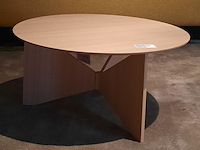 Salontafel, treku, hiru - afbeelding 1 van  4