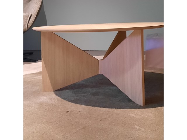 Salontafel, treku, hiru - afbeelding 4 van  4