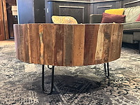 Salontafel van gerecycled hout - afbeelding 2 van  2