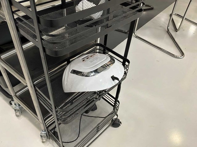 Salontrolleys (9x) - afbeelding 7 van  10