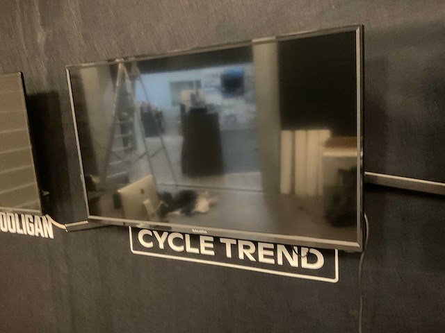 Salora 32 led televisie (3x) - afbeelding 3 van  7