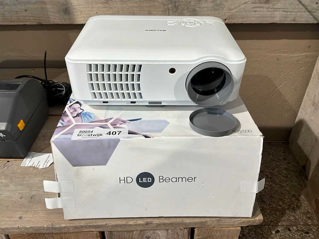 Salora 58bhd2500 beamer - afbeelding 1 van  5