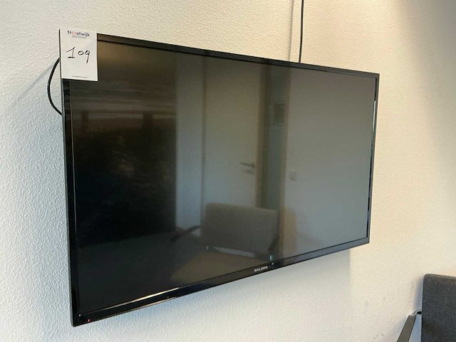 Salora televisie - afbeelding 1 van  5