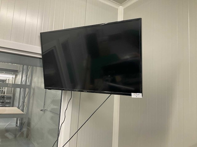 Salora televisie - afbeelding 1 van  2