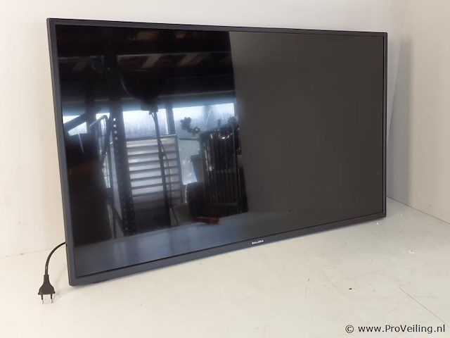 Salora tv incl. muurbevestiging ø 108cm - afbeelding 1 van  2