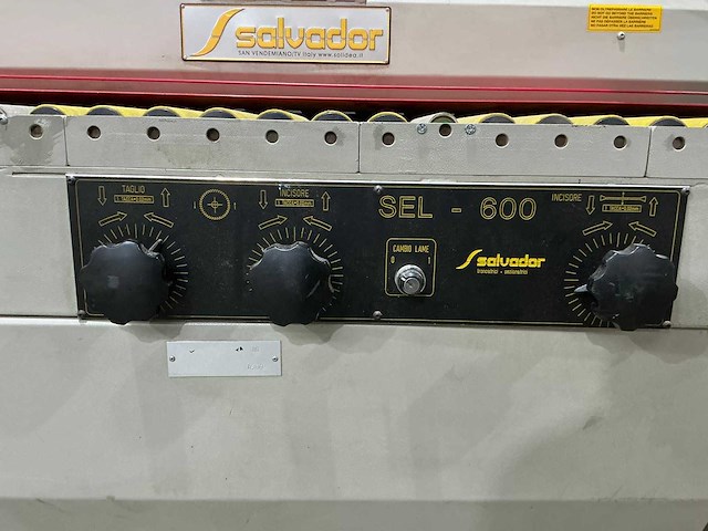 Salvador - 2002 - sel 600 - afkortcirkelzaagmachine - afbeelding 3 van  23