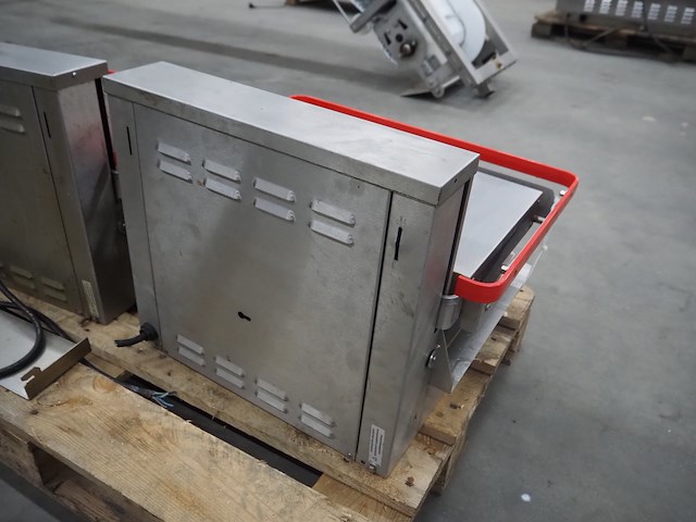 Salvis - afbeelding 3 van  7