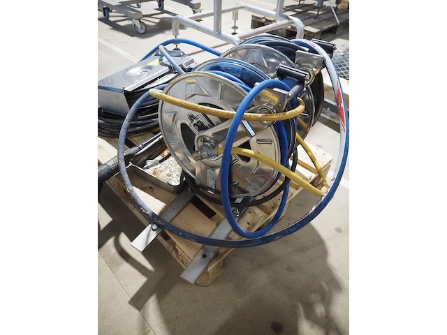 Sam - afbeelding 8 van  12