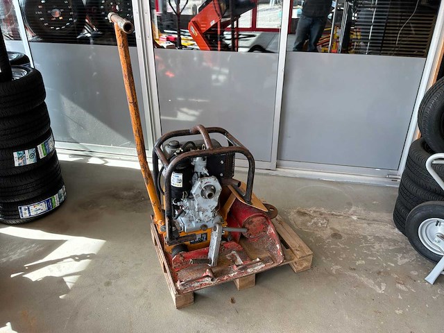 Samac s1500 diesel trilplaat 1500kg - afbeelding 1 van  9