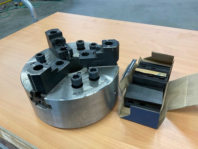 Samchully hs-10v1 3-klauwplaat - afbeelding 1 van  8