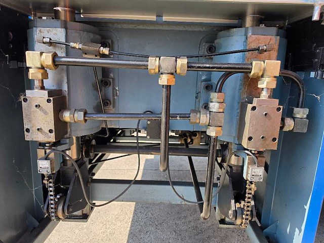 Samco - series 80 - hydraulische pers - afbeelding 16 van  16