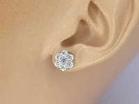 Samengestelde oorbellen met briljante van hoge kwaliteit - afbeelding 2 van  7