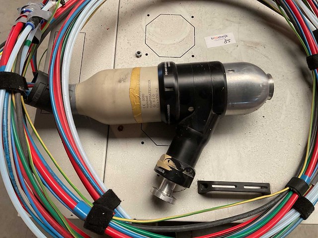 Sames - bsc-100 slr - natlack besturingskast met pistool - afbeelding 2 van  4