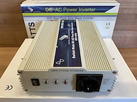 Samlex pst-60s-12e omvormer - afbeelding 3 van  4