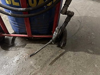 Samoa - smeeroliesysteem - afbeelding 4 van  4