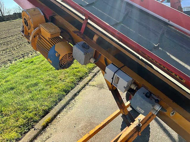 Samon en 3 h opvoerband / transporteur - afbeelding 1 van  5