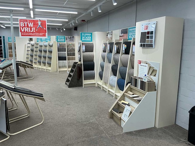 Sample stelling 18 meter - afbeelding 1 van  5