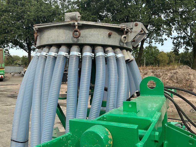 Samson cm 7.5 mestinjecteur / bouwlandinjecteur – 7,50 m – 23 uitlopen - afbeelding 4 van  19