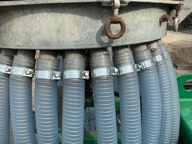 Samson cm 7.5 mestinjecteur / bouwlandinjecteur – 7,50 m – 23 uitlopen - afbeelding 12 van  19