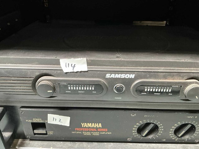 Samson servo 300 versterker - afbeelding 2 van  3