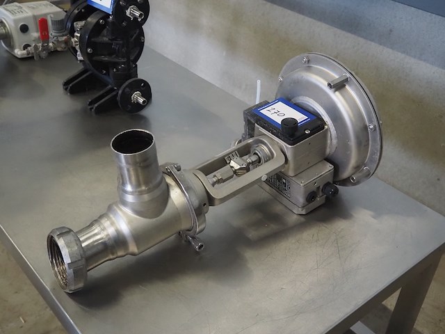 Samson - afbeelding 2 van  5