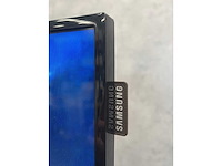 Samsung - 48" fhd led monitor met statief - afbeelding 11 van  15