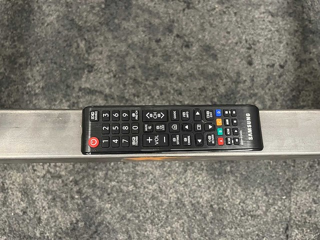 Samsung - 49" 4k led smart tv met muurbeugel - afbeelding 7 van  12