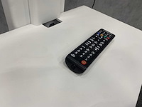 Samsung - 50" 4k ultra hd smart tv met verrijdbaar statief - afbeelding 2 van  18