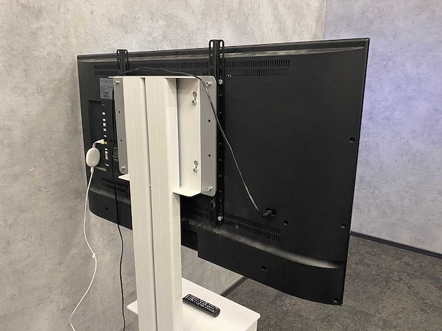 Samsung - 50" 4k ultra hd smart tv met verrijdbaar statief - afbeelding 8 van  18