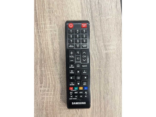 Samsung - 55" full hd monitor met voet - afbeelding 6 van  7