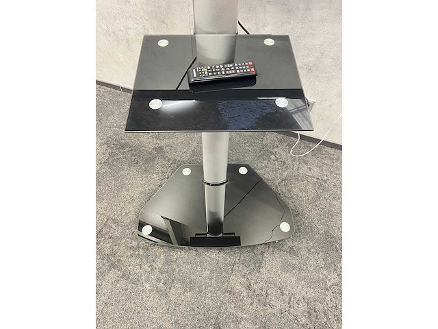 Samsung - 55" monitor met verrijdbaar statief - afbeelding 6 van  12