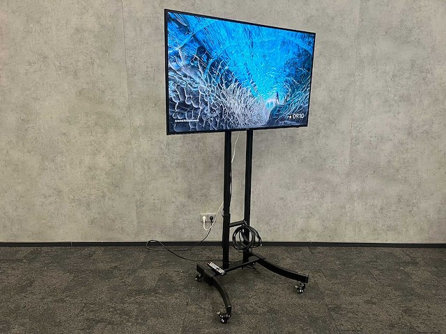 Samsung - 55" monitor met verrijdbaar statief - afbeelding 10 van  15