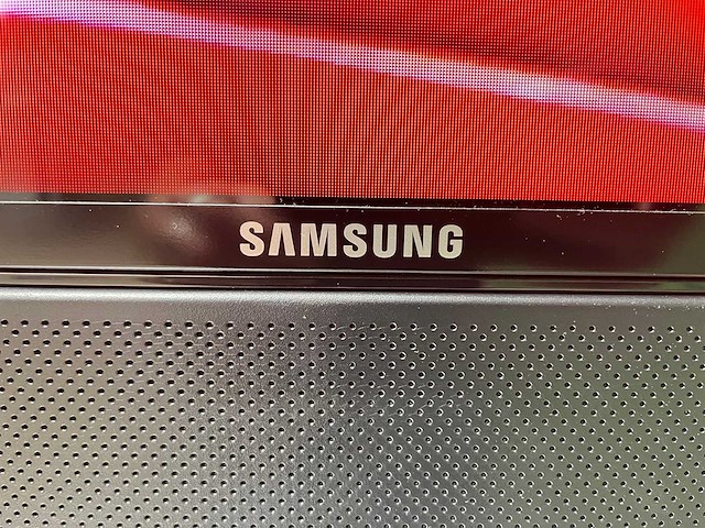 Samsung - 55" monitor met verrijdbaar statief - afbeelding 11 van  16