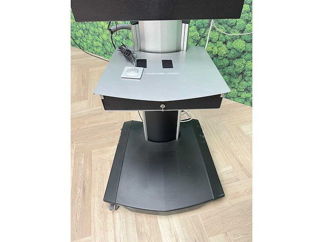 Samsung - 55" monitor met verrijdbaar statief - afbeelding 13 van  16