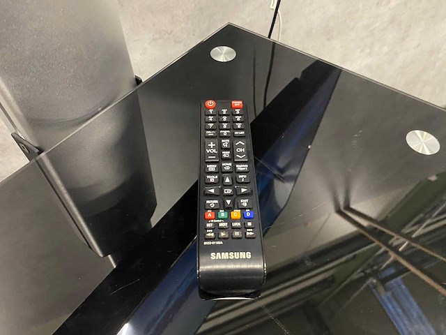 Samsung - 55" uhd tv met verrijdbaar statief - afbeelding 8 van  11