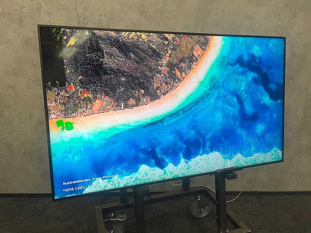 Samsung - 65"4k uhd monitor - afbeelding 1 van  9