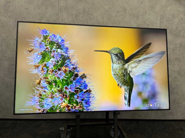 Samsung - 98" 4k uhd led monitor - afbeelding 1 van  10