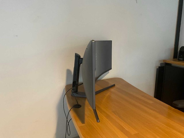 Samsung - c49hg90dmu - monitor - afbeelding 5 van  11