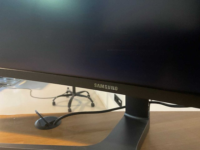 Samsung - c49hg90dmu - monitor - afbeelding 6 van  11