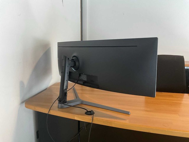 Samsung - c49hg90dmu - monitor - afbeelding 9 van  11