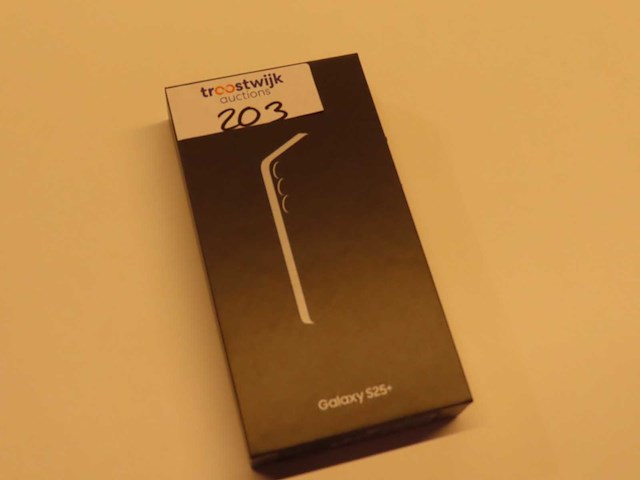 Samsung - galaxy s25+ - mobiele telefoon - afbeelding 1 van  3