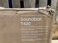 Samsung - hw-t420 - soundbar - afbeelding 2 van  4