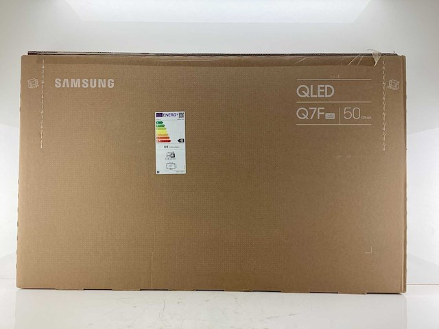 Samsung - qe50q7f3 - smart tv - afbeelding 2 van  3