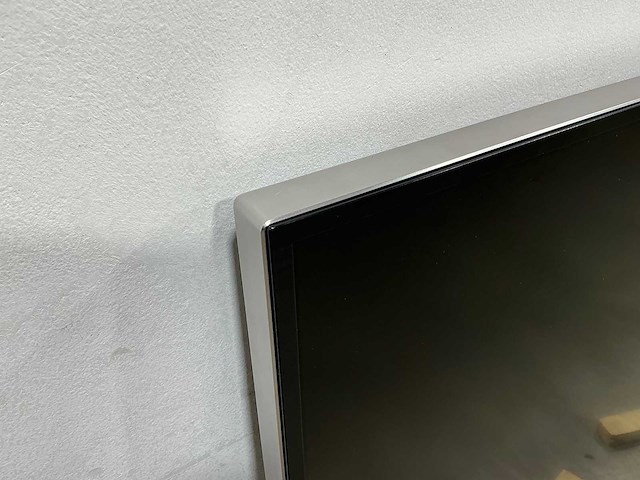 Samsung - qm85f - televisie - afbeelding 2 van  5