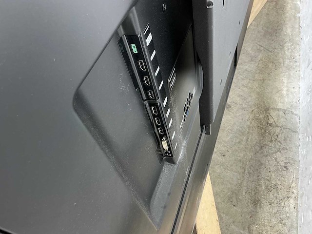 Samsung - qm85f - televisie - afbeelding 3 van  5