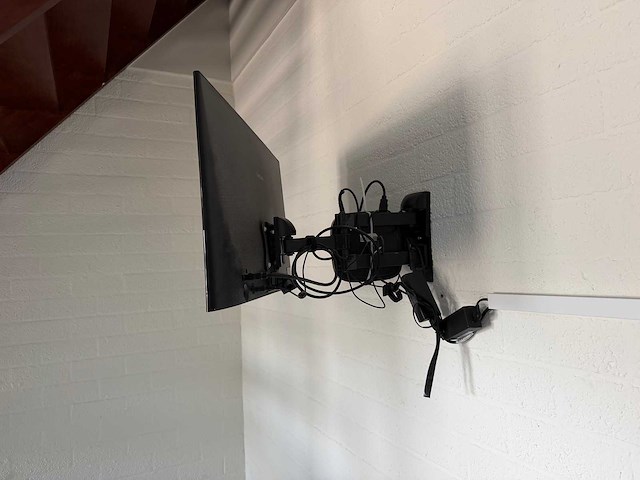 Samsung - s27f350fhu - monitor met beugel - afbeelding 3 van  4