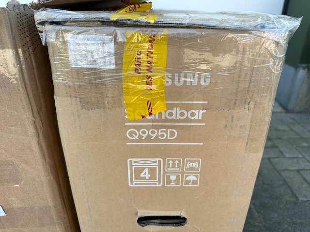 Samsung - soundbars - hw-q850d & hw-q995d - afbeelding 2 van  2