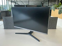 Samsung - u28r550uqrxen - monitor