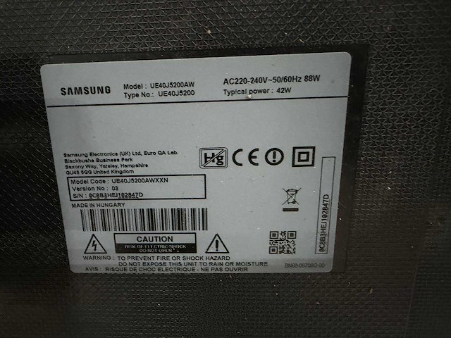 Samsung - ue40j5200 - smart tv met afstandsbediening en ophangsysteem - afbeelding 3 van  5