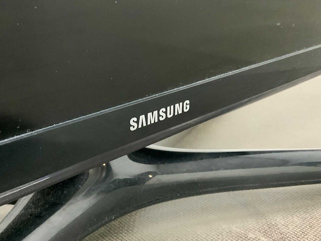 Samsung - ue46f6100aw - televisie - afbeelding 2 van  9